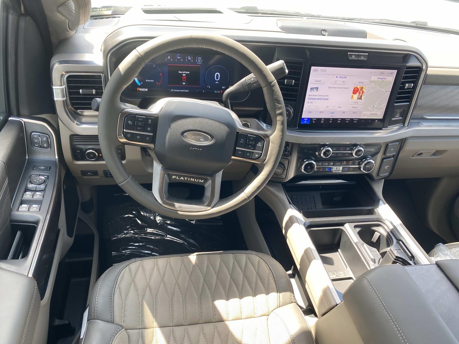 2026 Ford Super Duty F-350 SRW Platinum