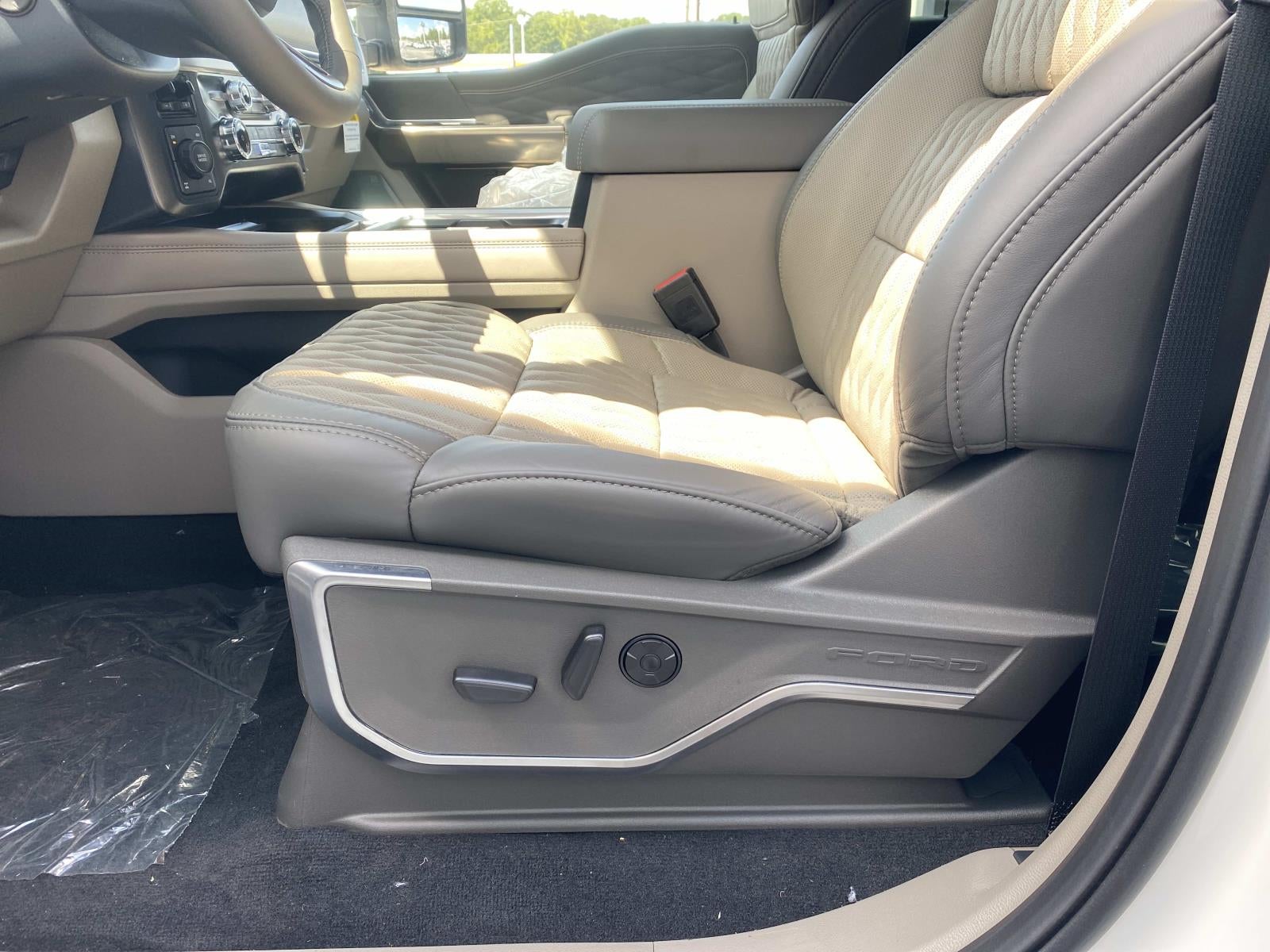 2026 Ford Super Duty F-350 SRW Platinum
