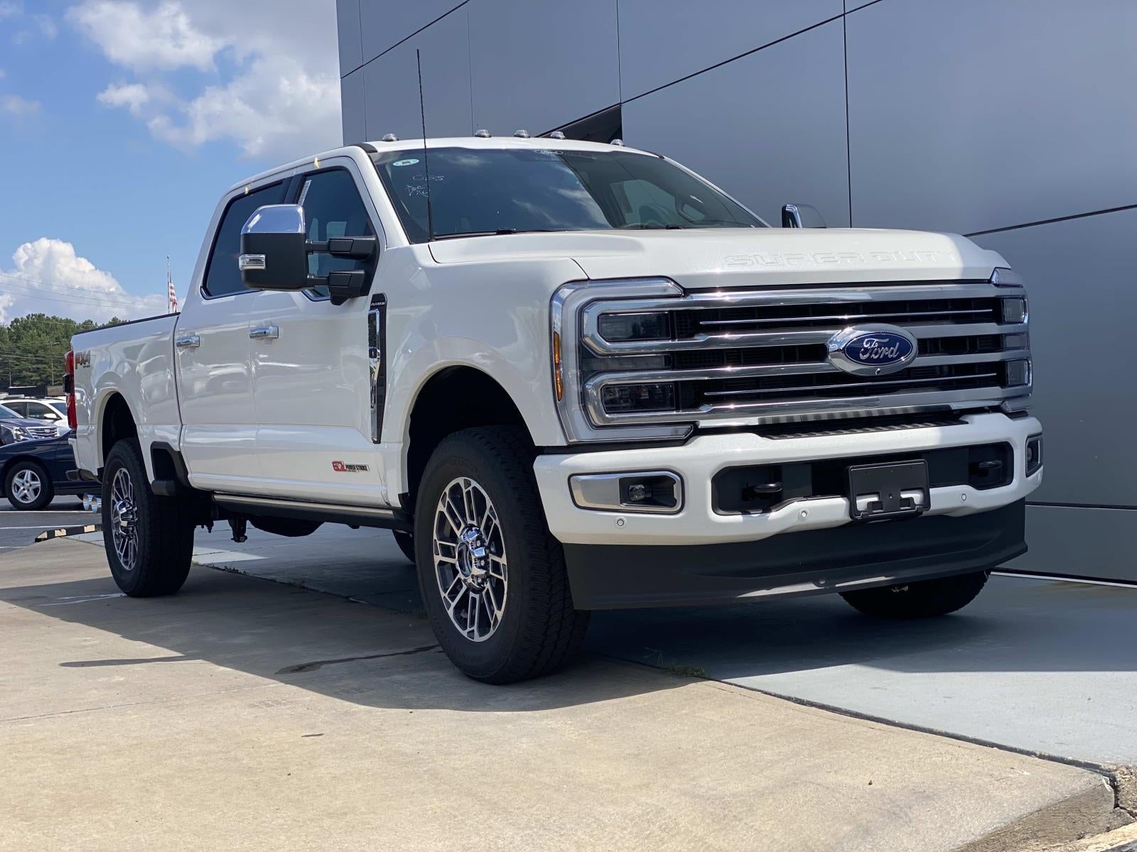 2026 Ford Super Duty F-350 SRW Platinum