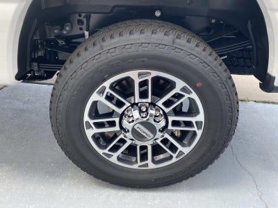 2026 Ford Super Duty F-350 SRW Platinum