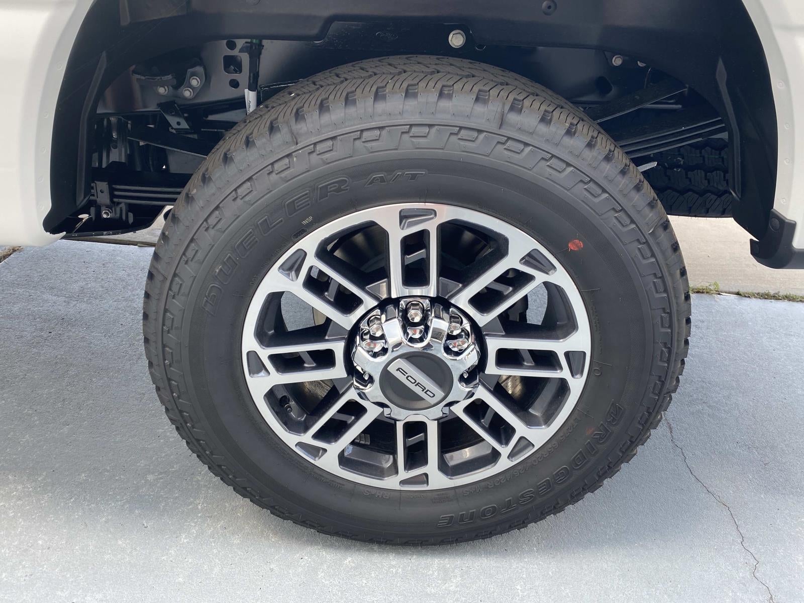 2026 Ford Super Duty F-350 SRW Platinum