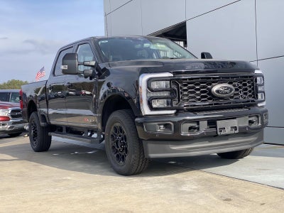 2026 Ford Super Duty F-350 SRW Lariat