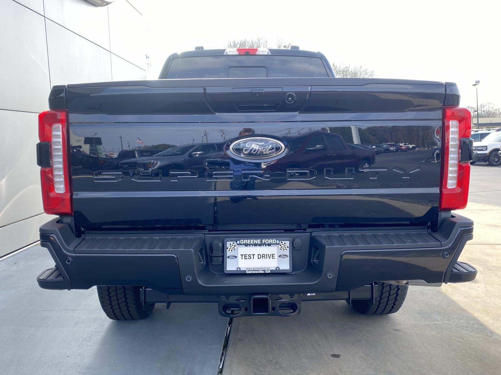 2026 Ford Super Duty F-350 SRW Lariat