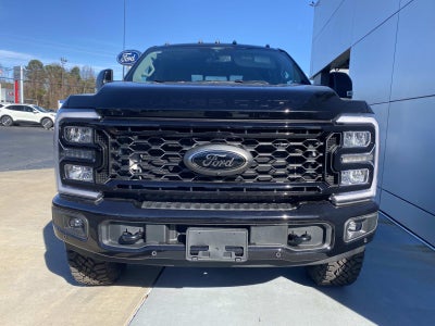 2026 Ford Super Duty F-350 SRW Lariat