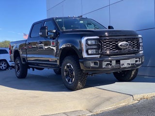 2026 Ford Super Duty F-350 SRW Lariat
