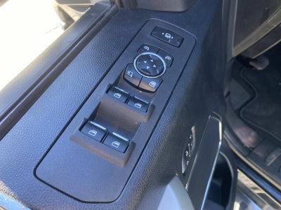 2020 Ford Super Duty F-350 SRW LARIAT 4WD Crew Cab 6.75' Box