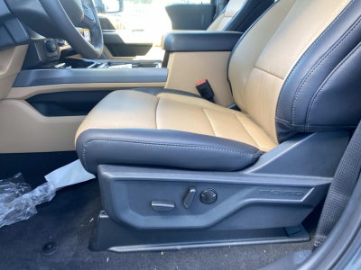 2026 Ford Super Duty F-350 DRW Lariat