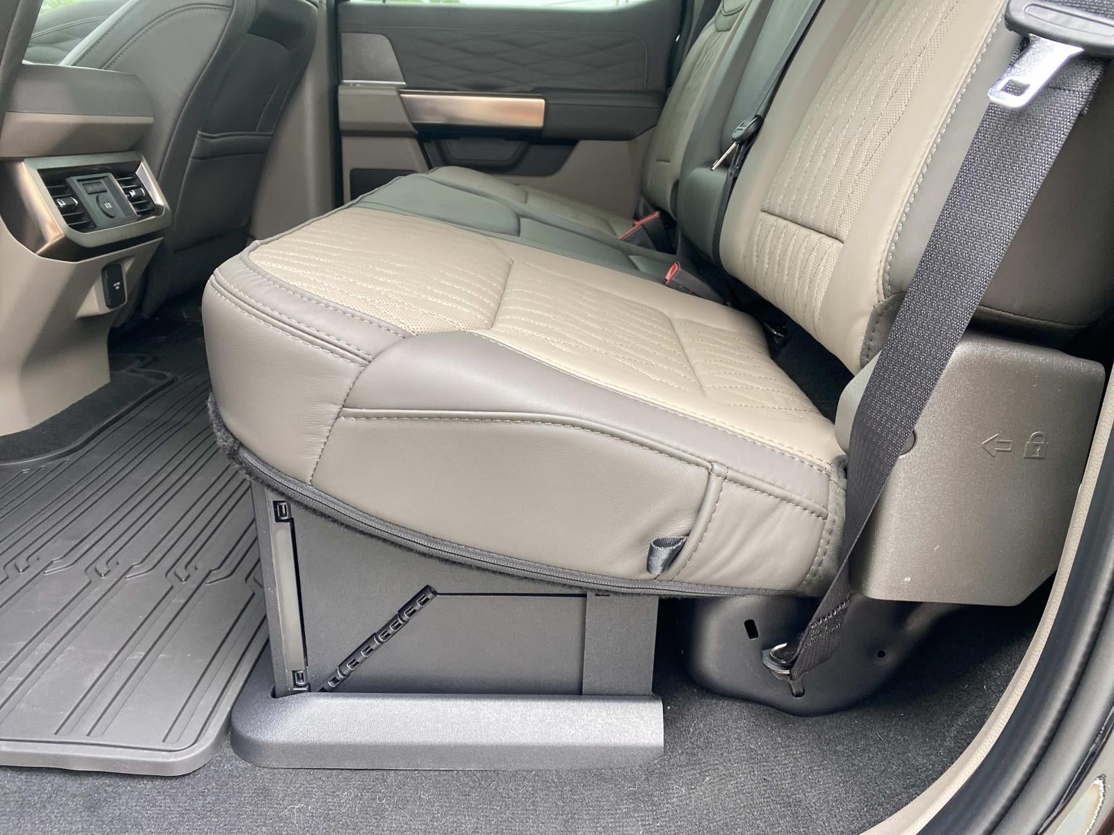 2026 Ford Super Duty F-350 DRW Platinum