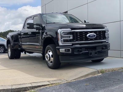 2026 Ford Super Duty F-350 DRW Platinum