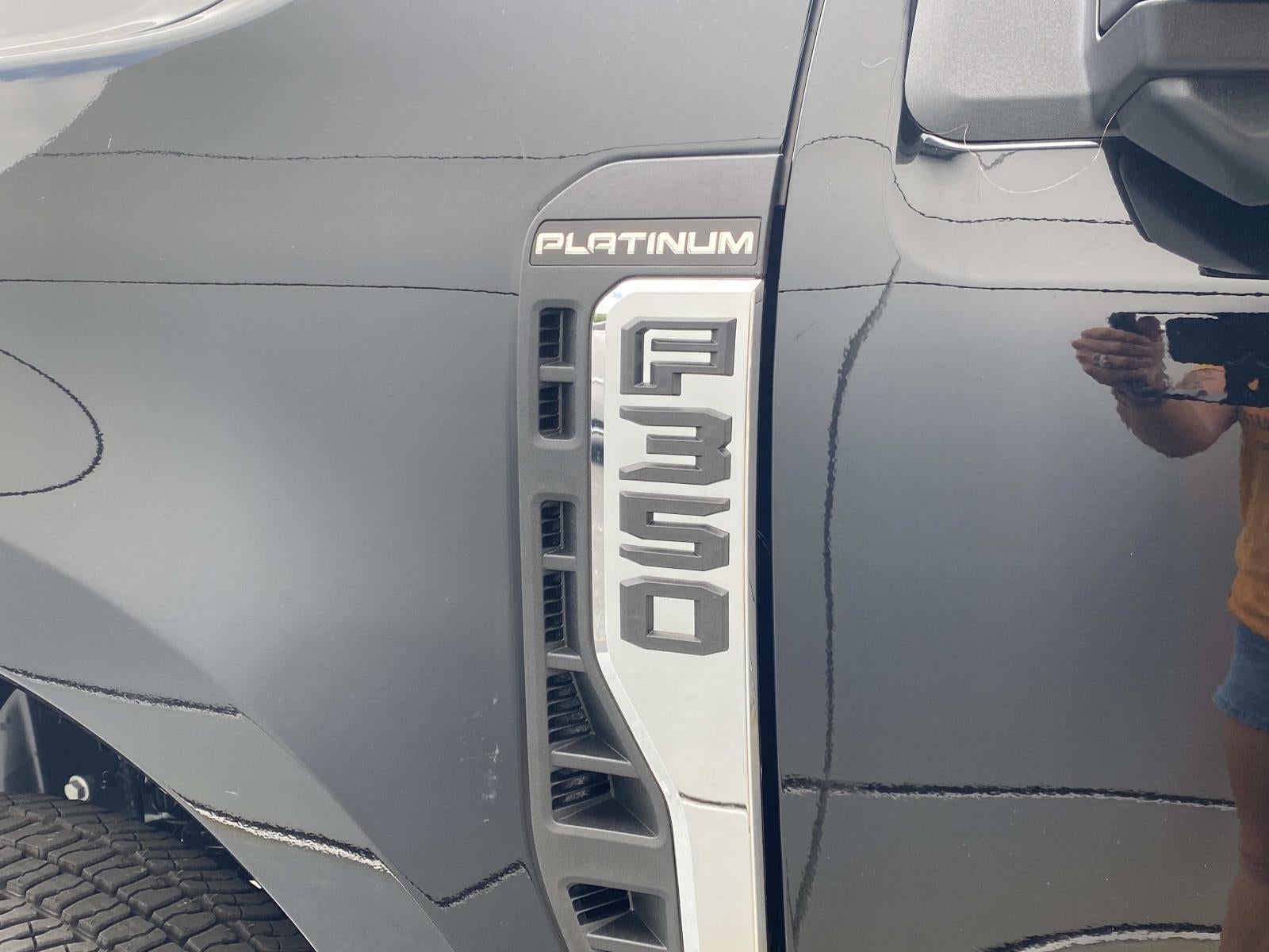 2026 Ford Super Duty F-350 DRW Platinum
