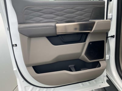 2026 Ford Super Duty F-350 DRW Platinum