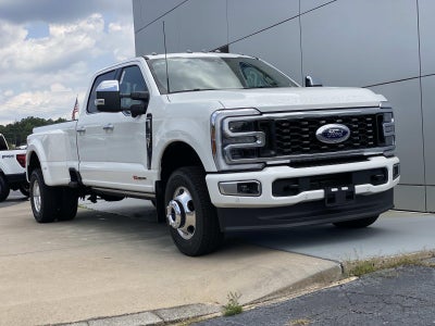 2026 Ford Super Duty F-350 DRW Platinum