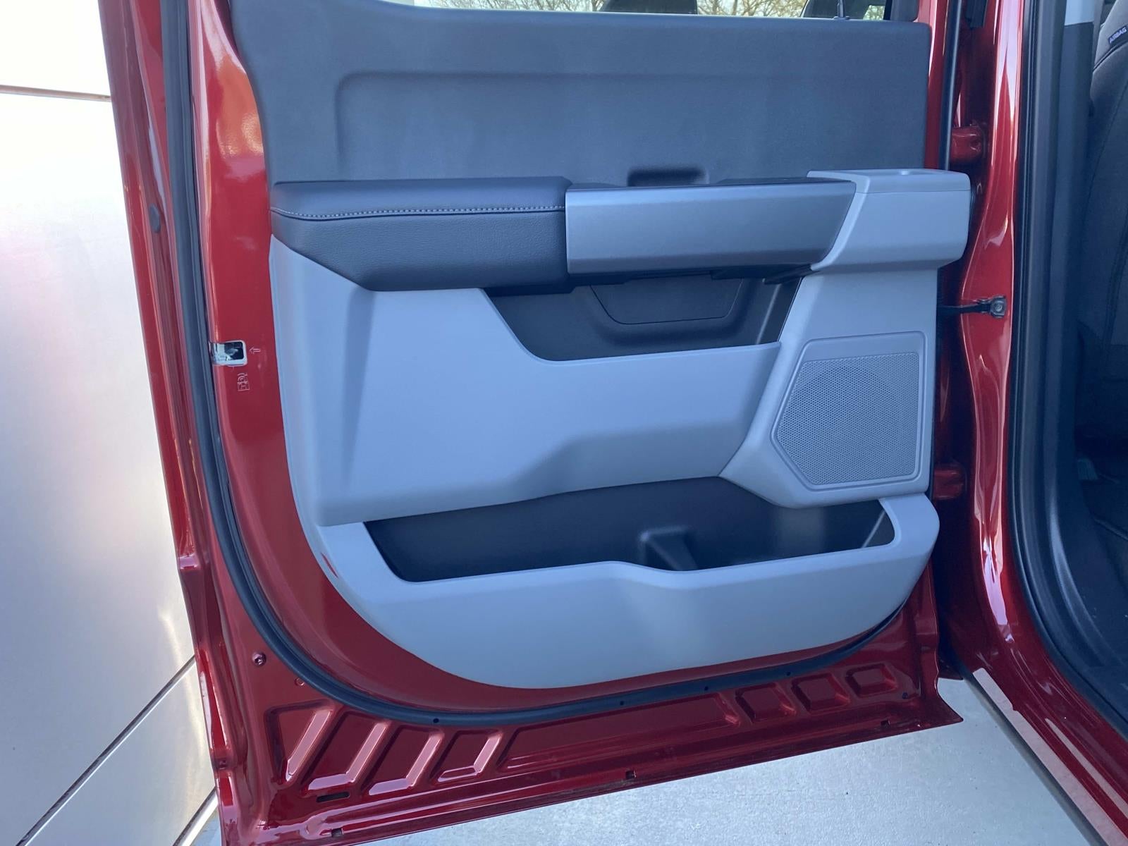 2026 Ford Super Duty F-350 DRW XLT