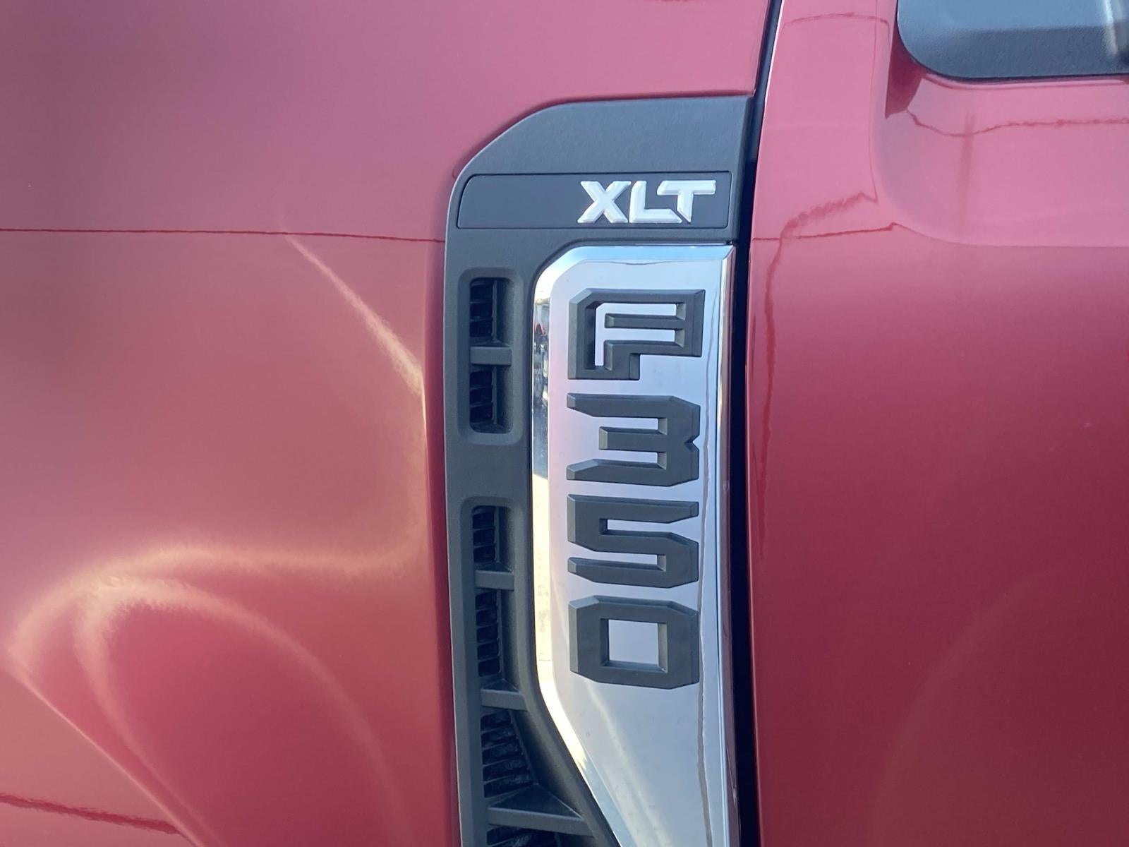 2026 Ford Super Duty F-350 DRW XLT