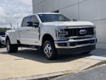 2025 Ford Super Duty F-350 DRW LARIAT 4WD Crew Cab 8' Box