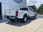 2025 Ford Super Duty F-350 DRW LARIAT 4WD Crew Cab 8' Box