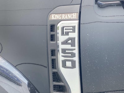 2026 Ford Super Duty F-450 DRW King Ranch 4WD Crew Cab 8' Box