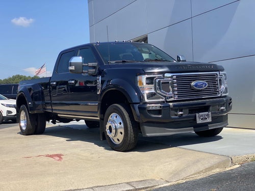 2022 Ford Super Duty F-450 DRW Platinum 4WD Crew Cab 8' Box