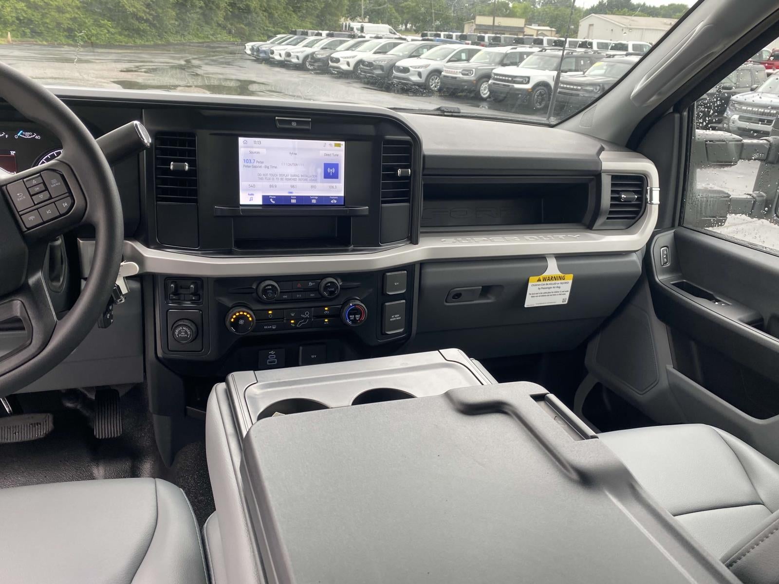 2025 Ford Super Duty F-250 SRW XL