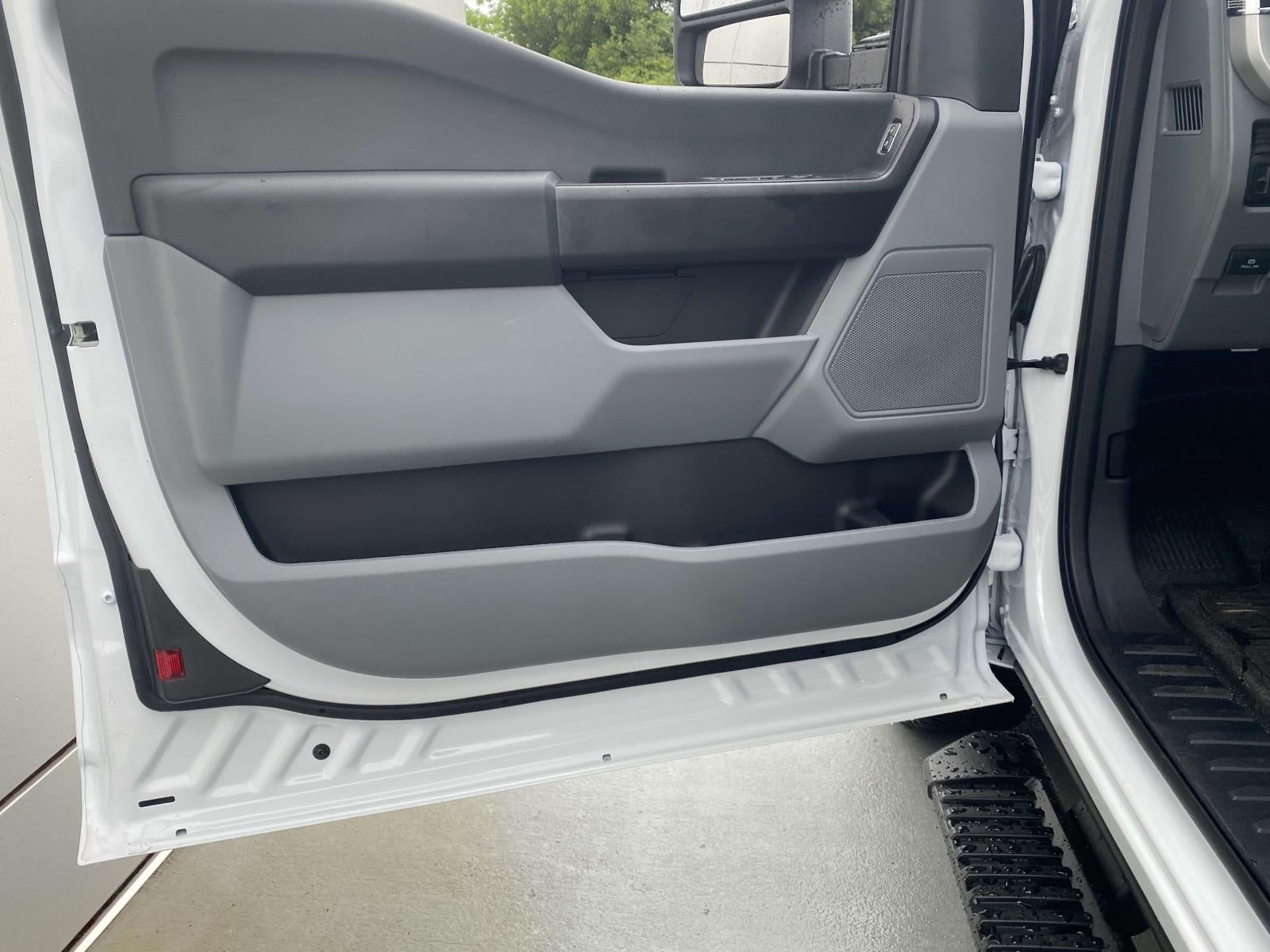 2025 Ford Super Duty F-250 SRW XL