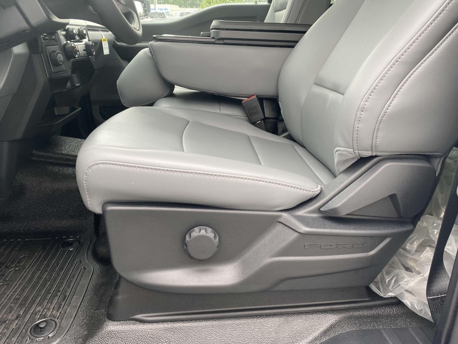 2025 Ford Super Duty F-250 SRW XL