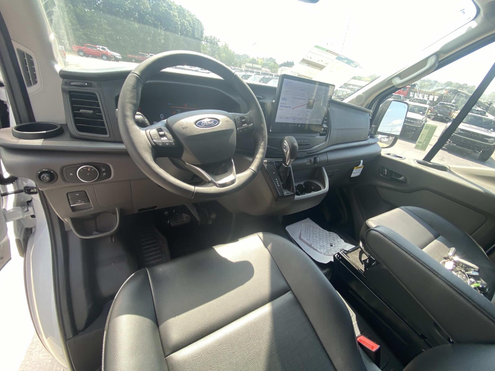 2026 Ford Transit Cargo Van Base