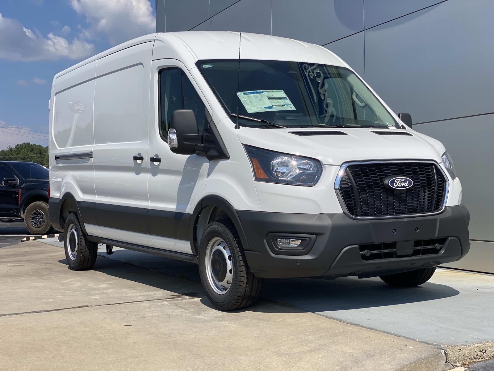 2026 Ford Transit Cargo Van Base