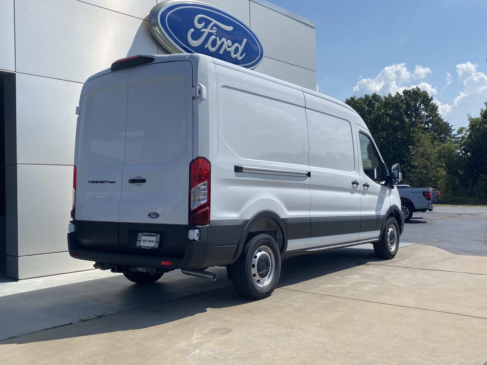 2026 Ford Transit Cargo Van Base