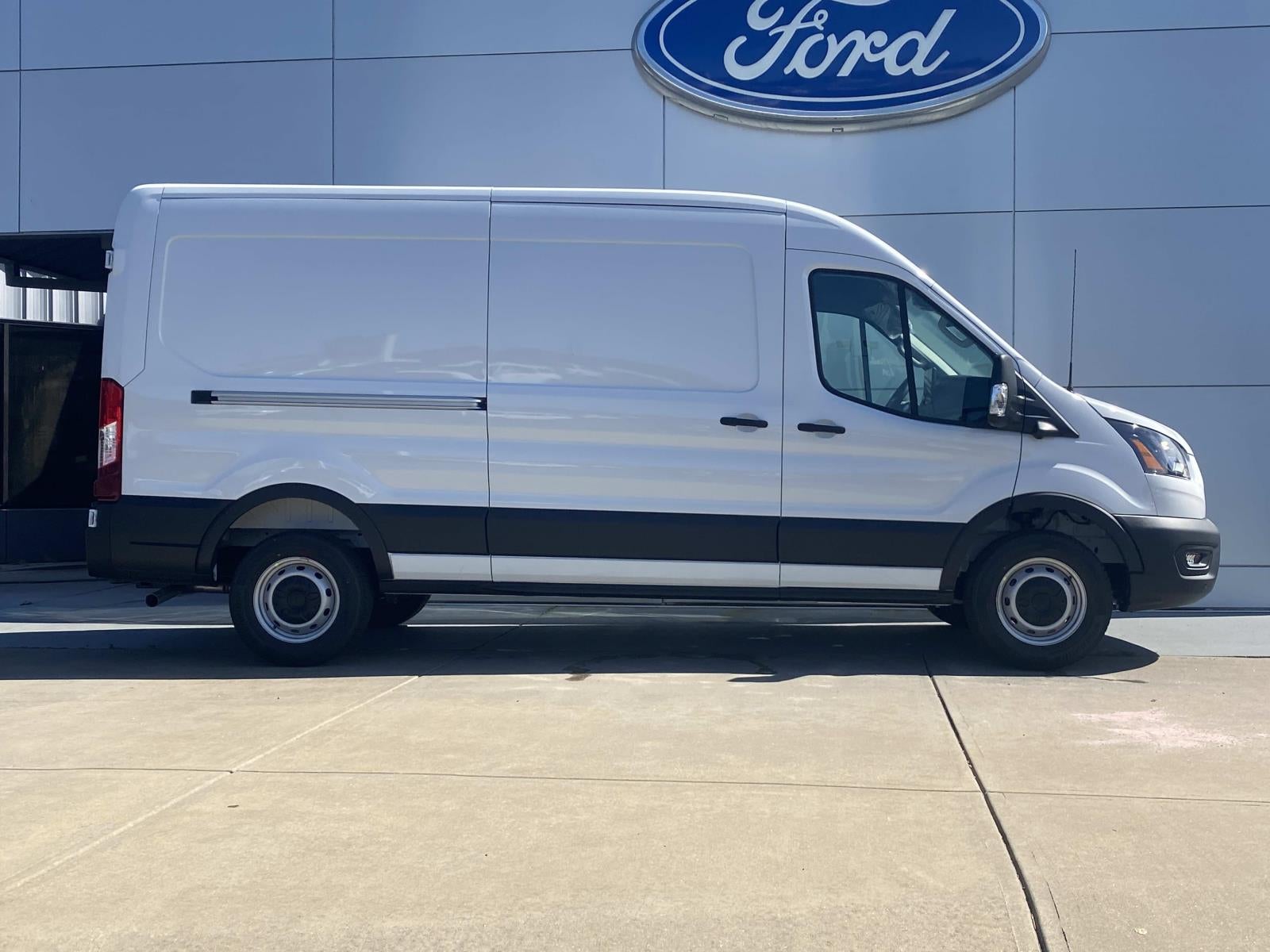2027 Ford Transit Cargo Van Base