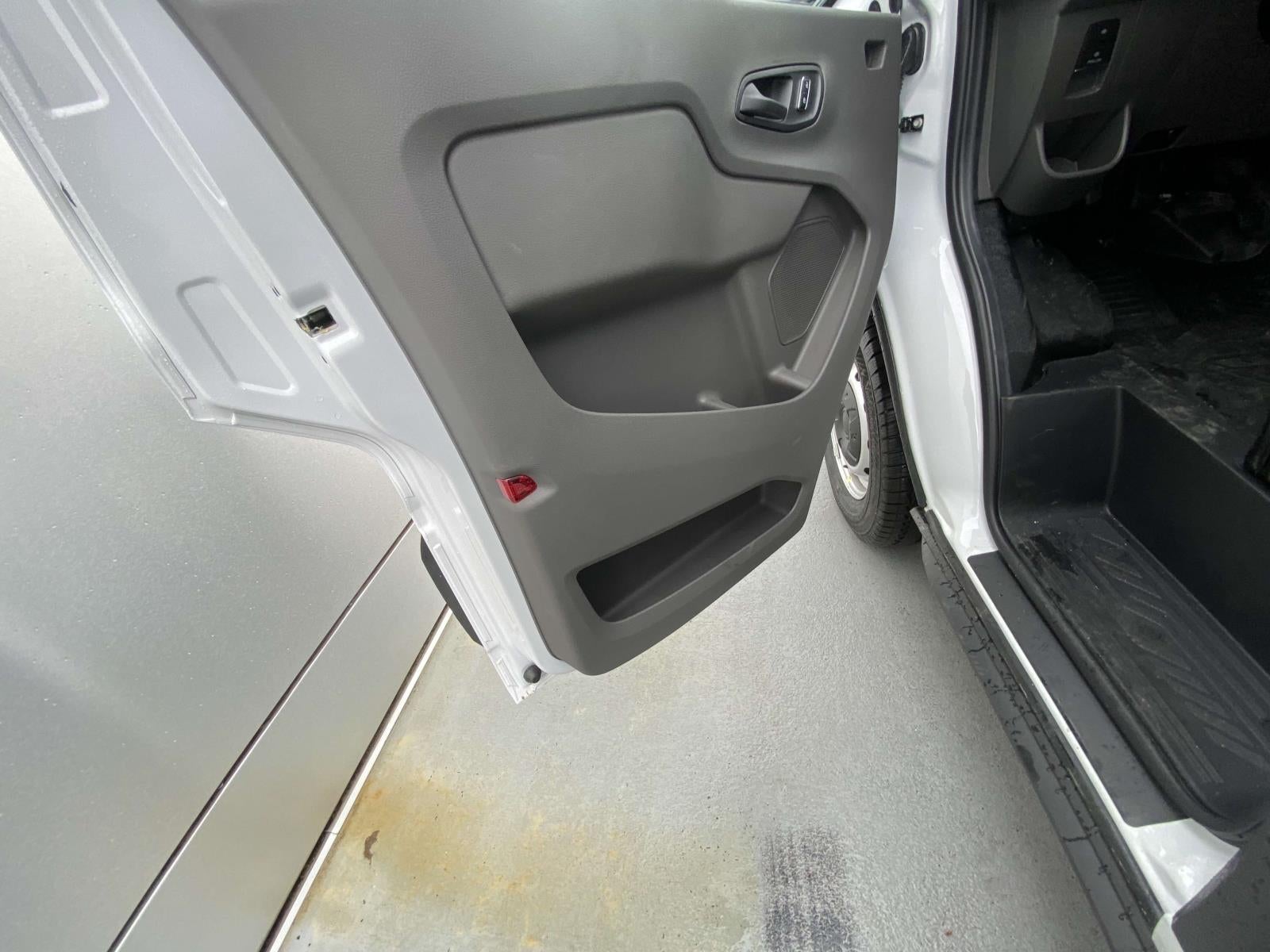 2025 Ford Transit Cargo Van Base