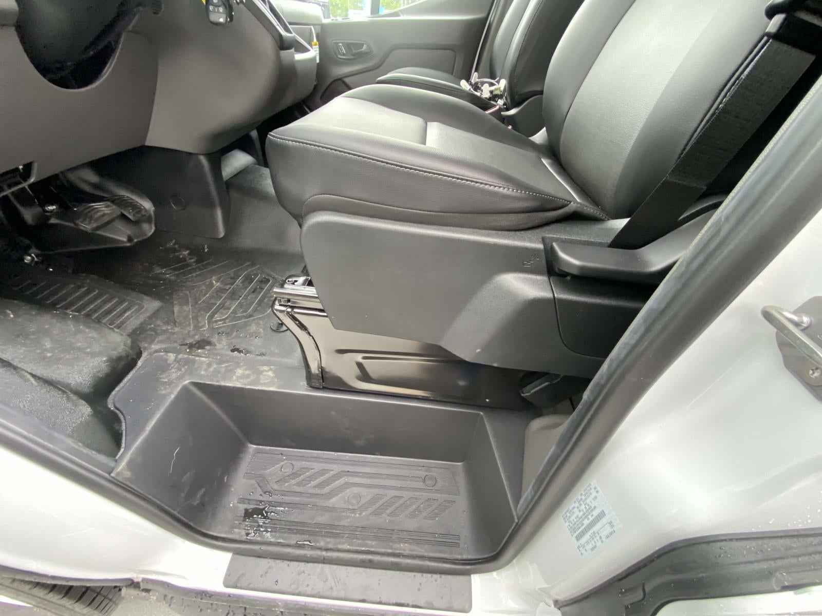 2025 Ford Transit Cargo Van Base