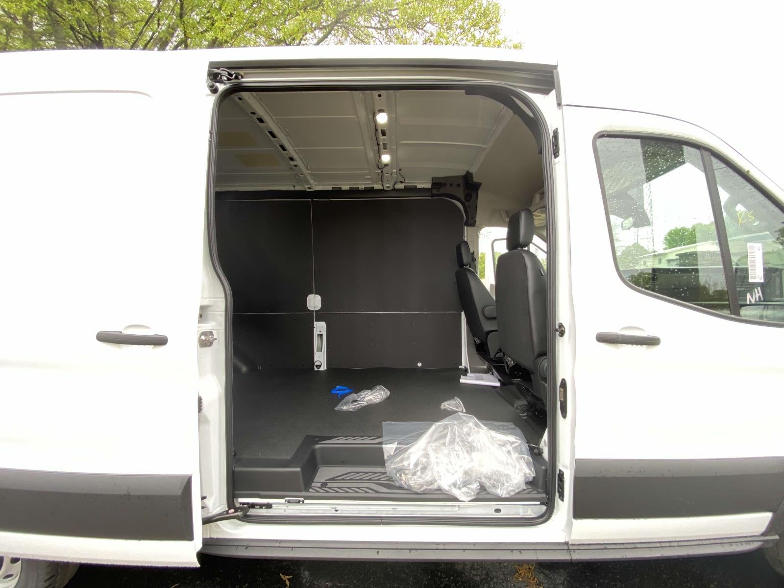 2025 Ford Transit Cargo Van Base