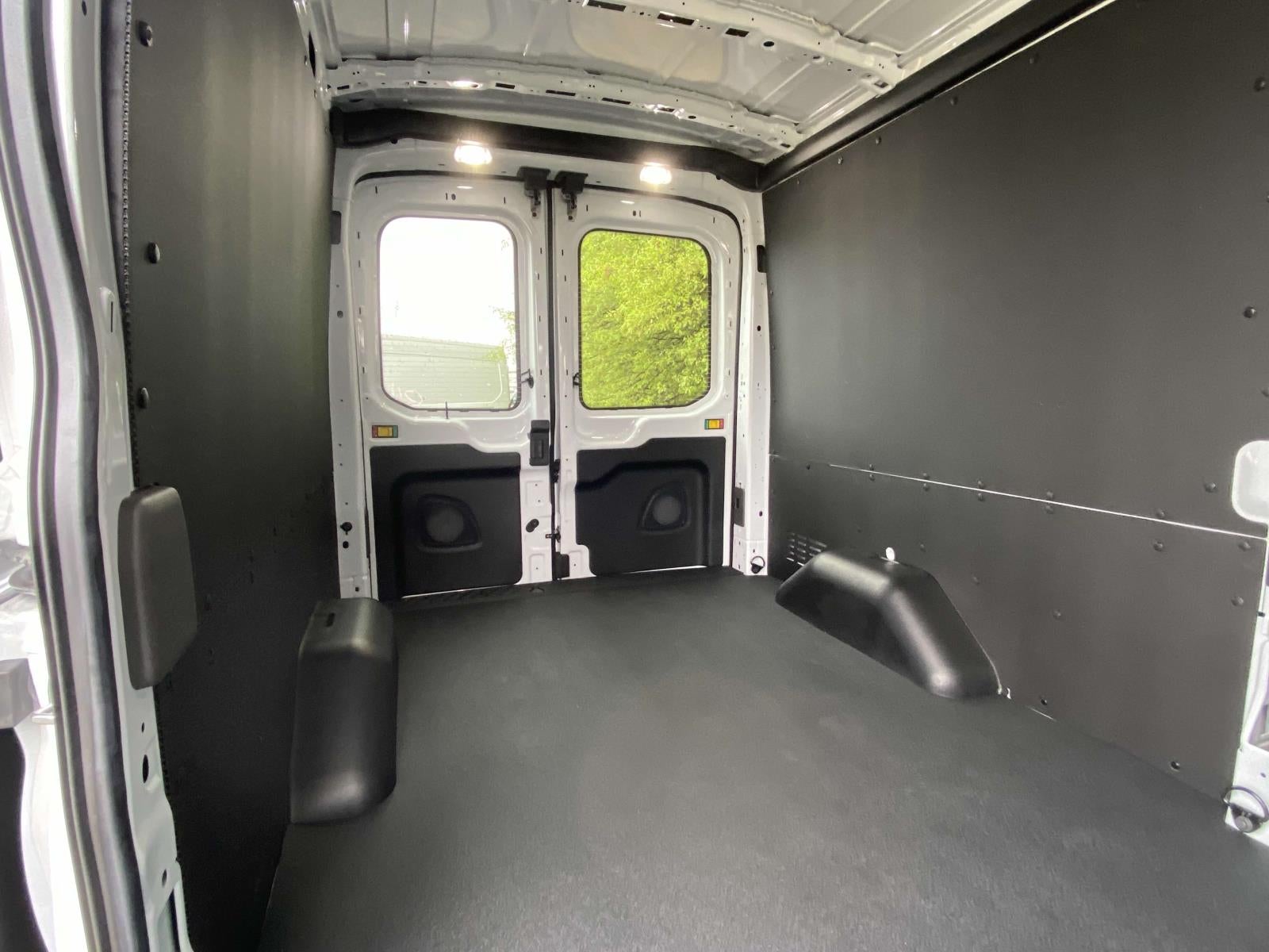 2025 Ford Transit Cargo Van Base