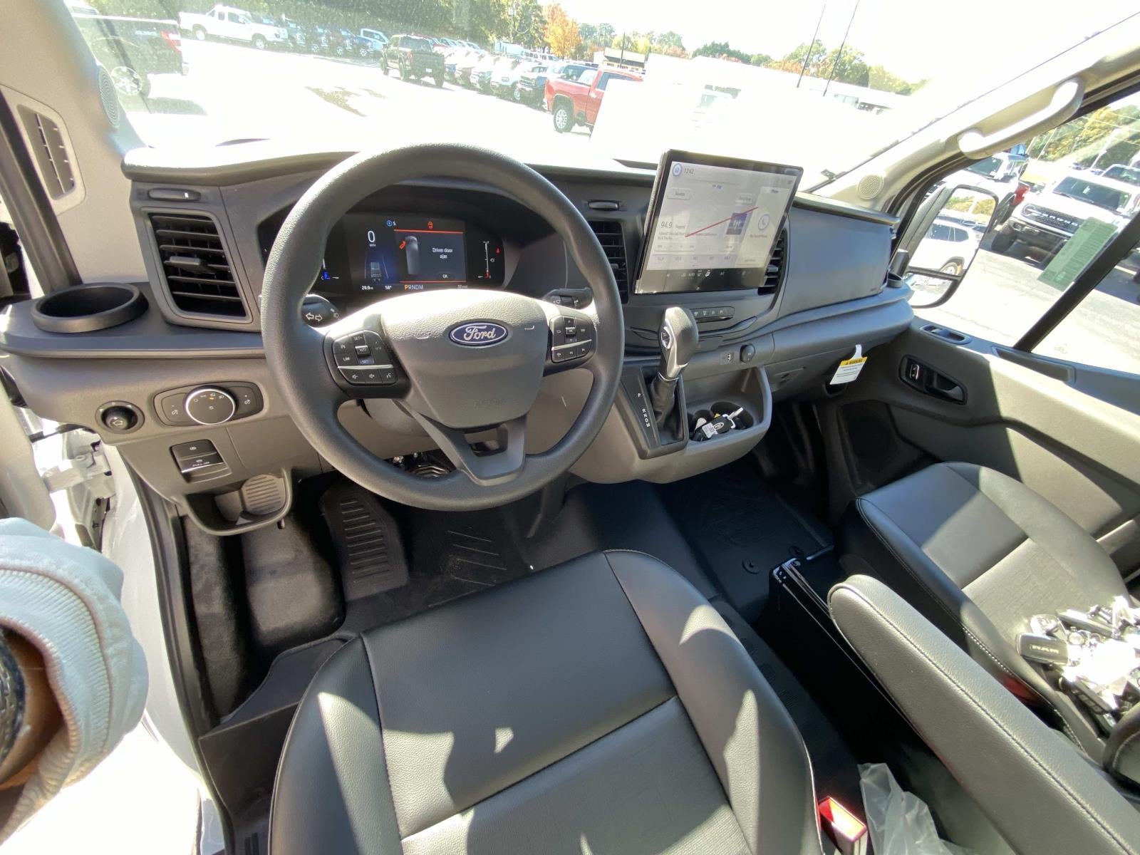 2026 Ford Transit Cargo Van Base