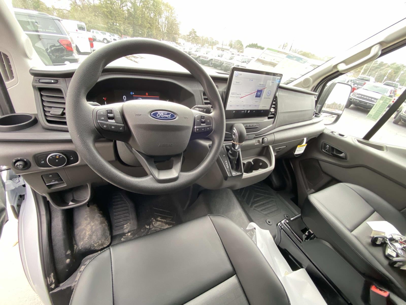 2026 Ford Transit Cargo Van Base