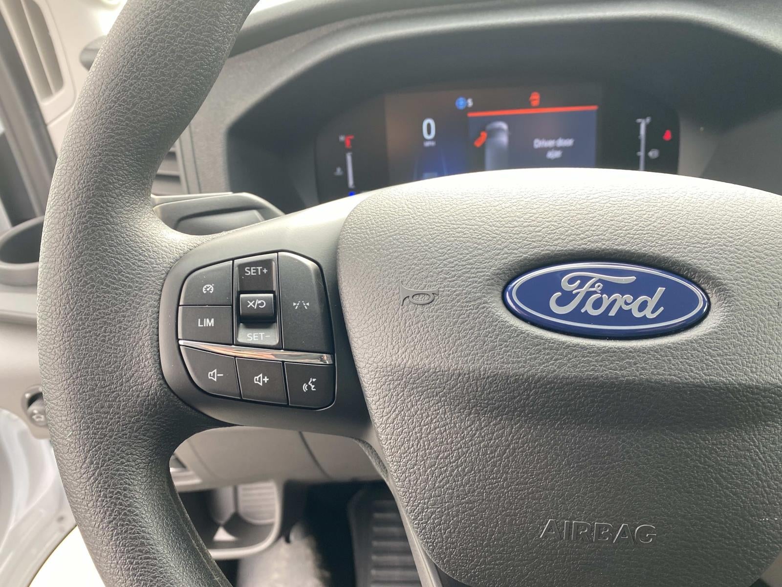 2026 Ford Transit Cargo Van Base