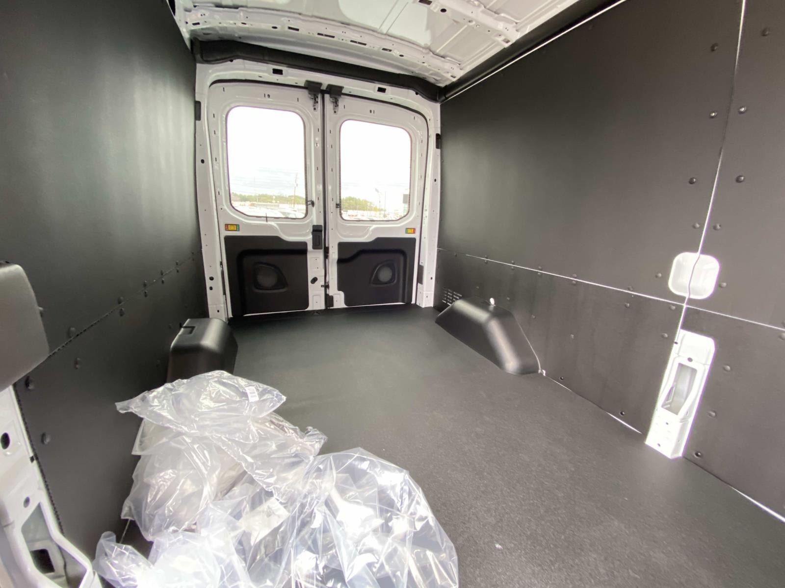 2026 Ford Transit Cargo Van Base