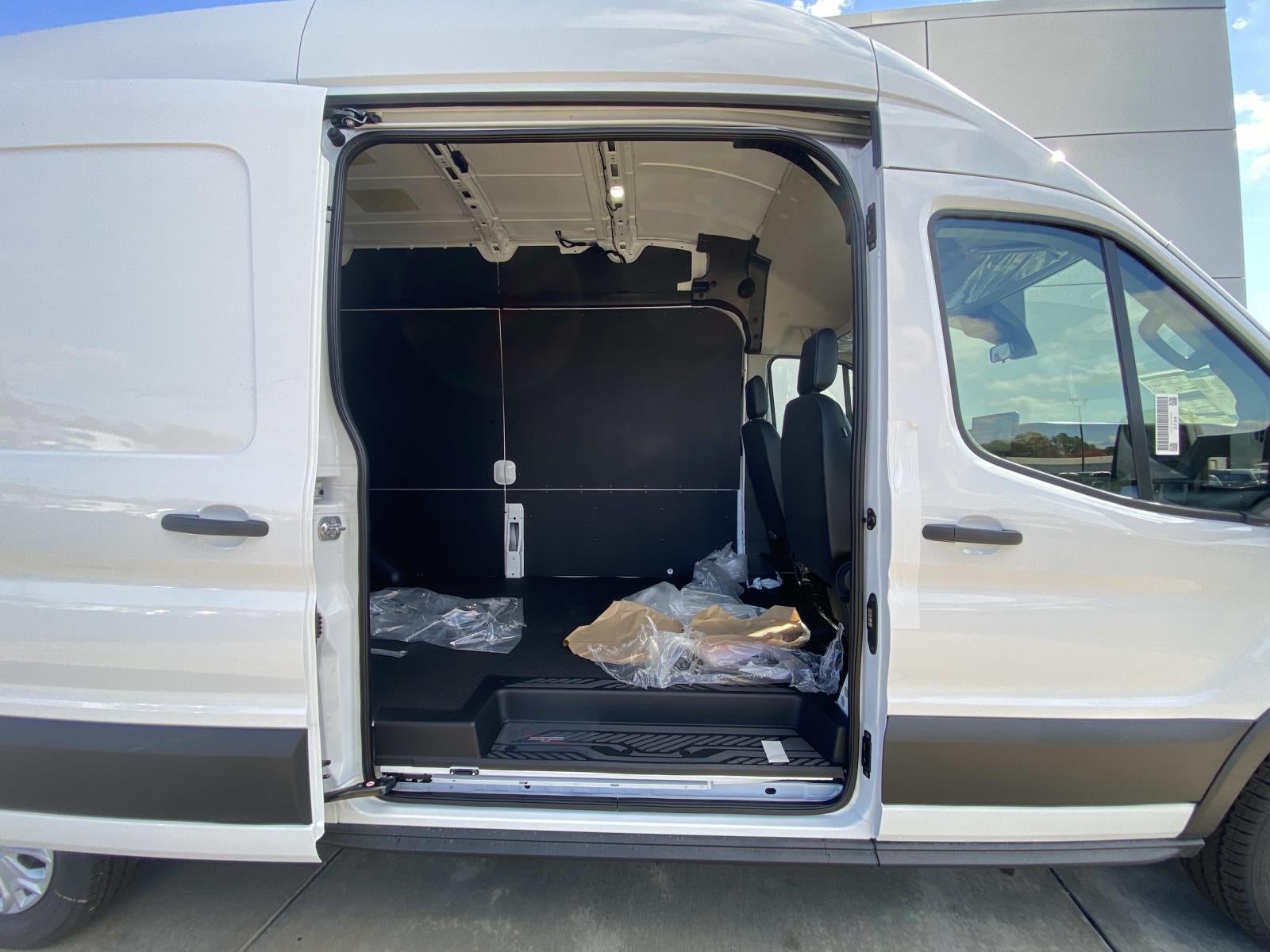 2026 Ford Transit Cargo Van Base