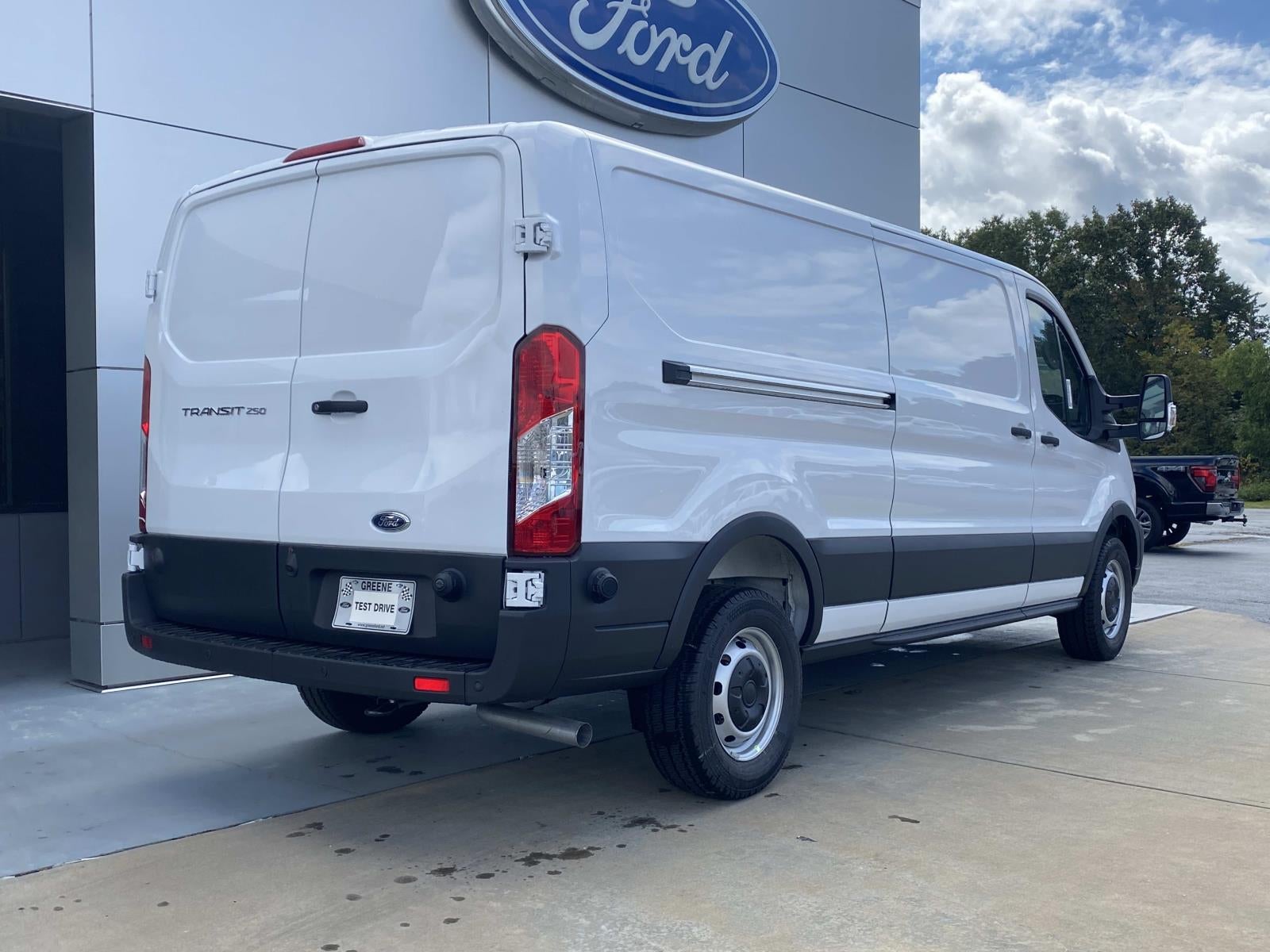 2025 Ford Transit Cargo Van Base