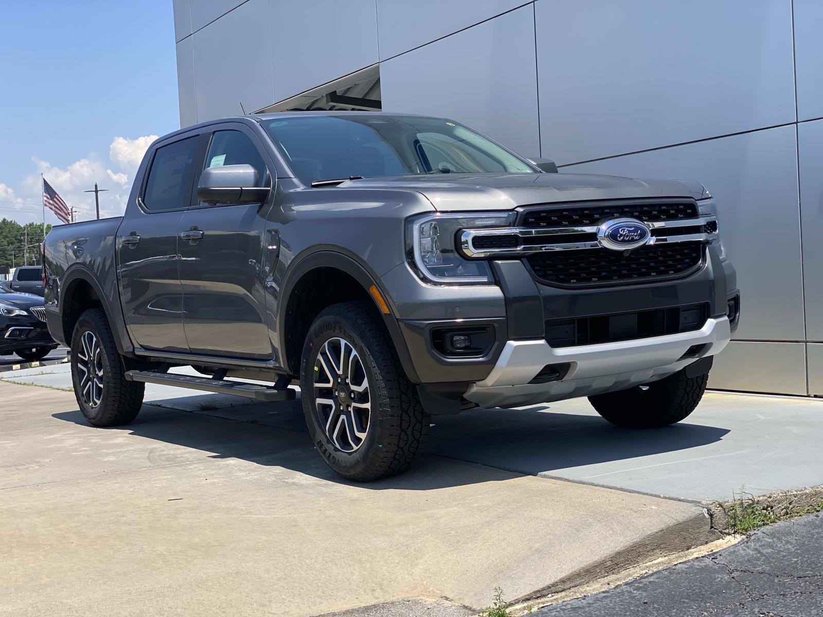 2026 Ford Ranger LARIAT 4WD SuperCrew 5' Box