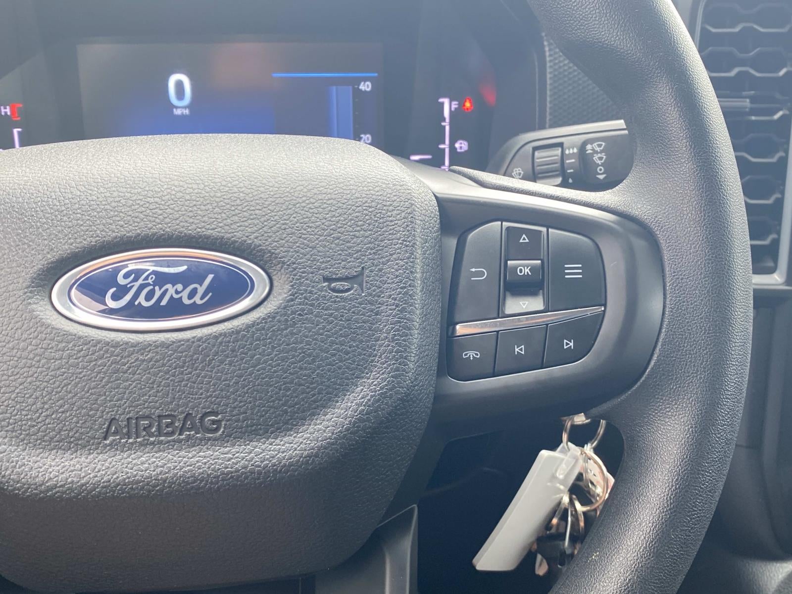2025 Ford Ranger XL 4WD SuperCrew 5' Box