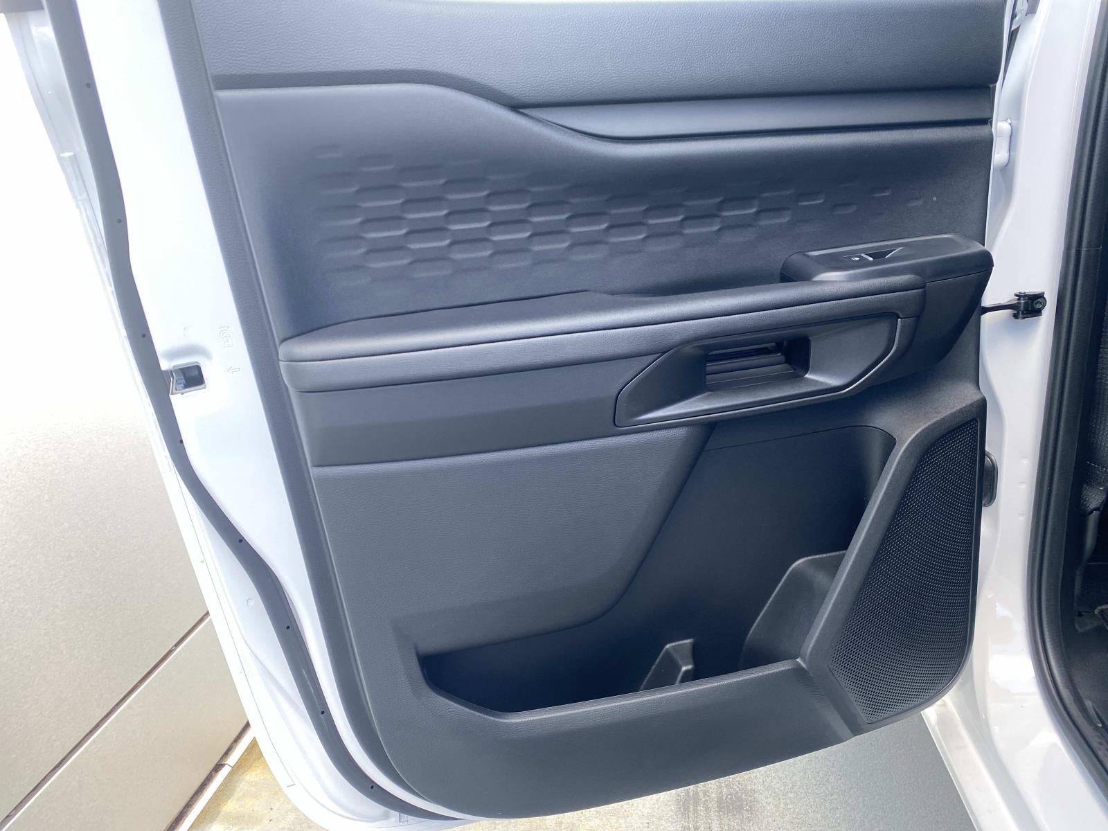 2025 Ford Ranger XL 4WD SuperCrew 5' Box