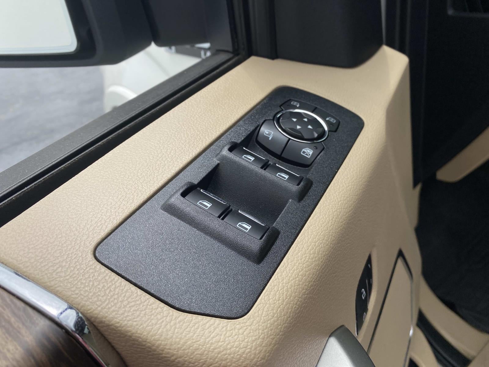 2020 Ford F-150 LARIAT 4WD SuperCrew 5.5' Box