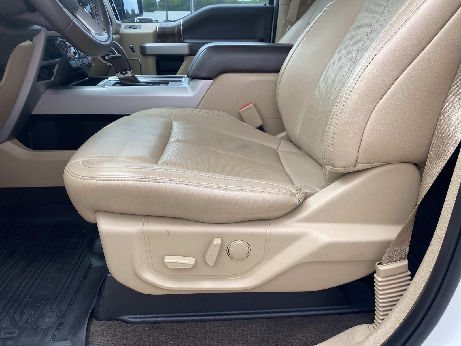2020 Ford F-150 LARIAT 4WD SuperCrew 5.5' Box