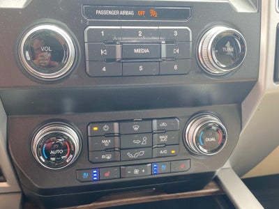 2020 Ford F-150 LARIAT 4WD SuperCrew 5.5' Box