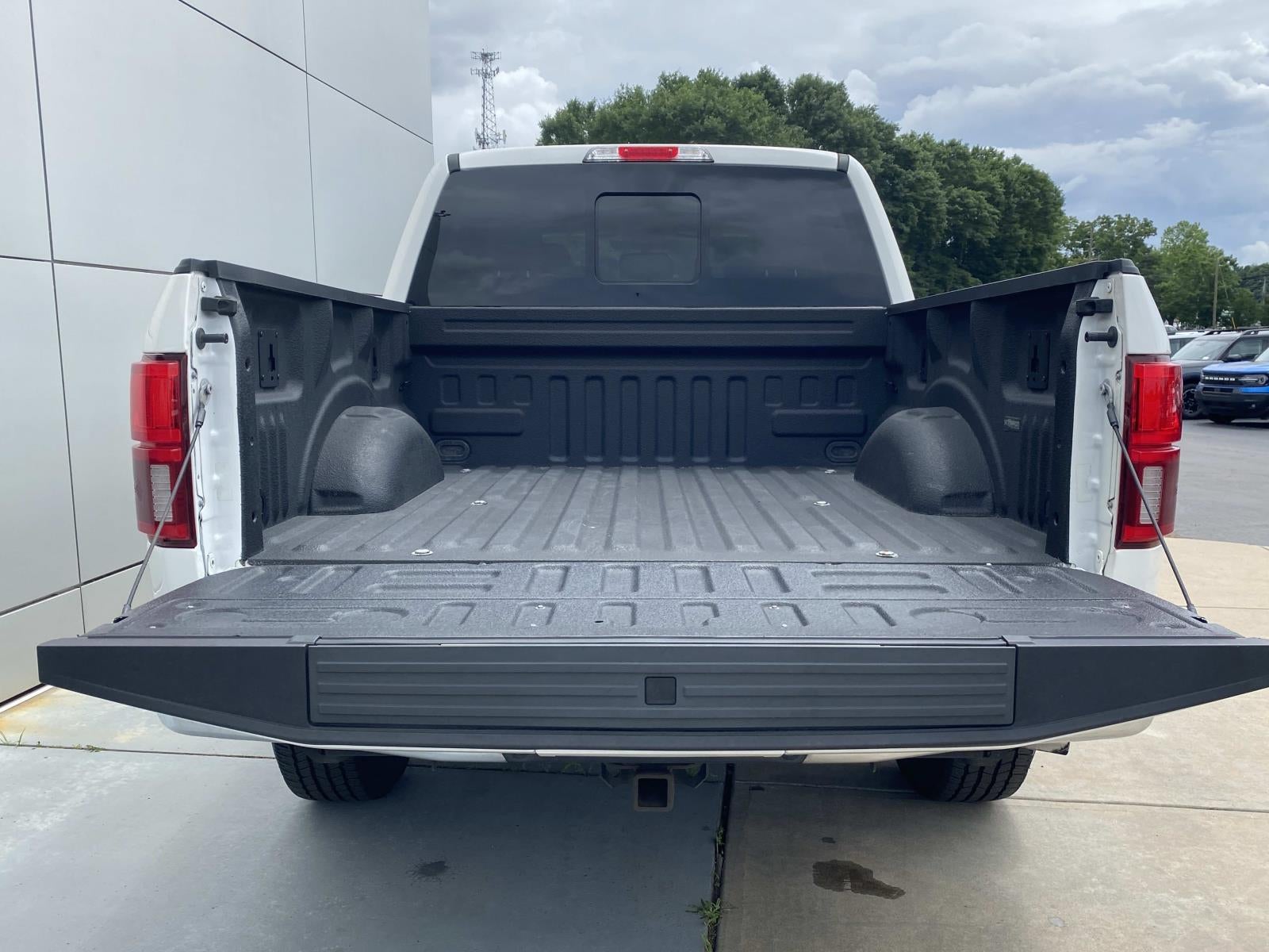 2020 Ford F-150 LARIAT 4WD SuperCrew 5.5' Box