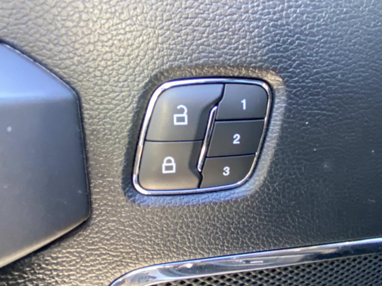 2020 Ford F-150 Platinum 4WD SuperCrew 5.5' Box