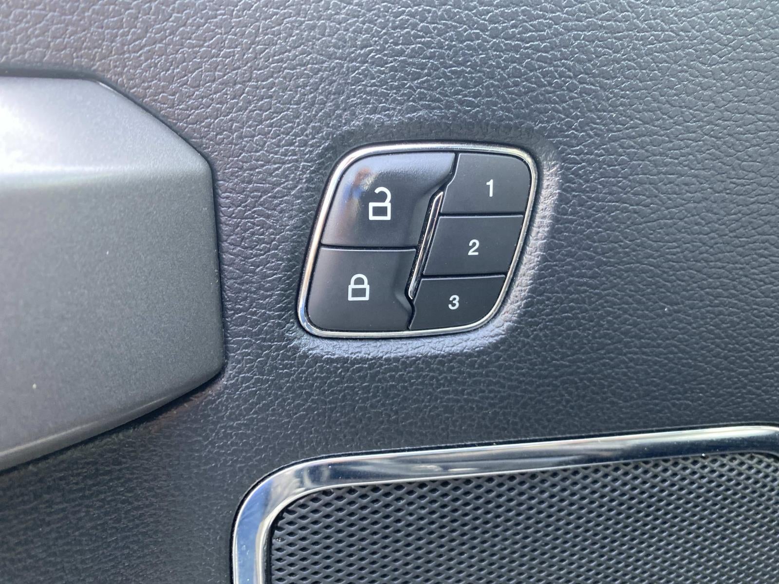 2020 Ford F-150 Platinum 4WD SuperCrew 5.5' Box