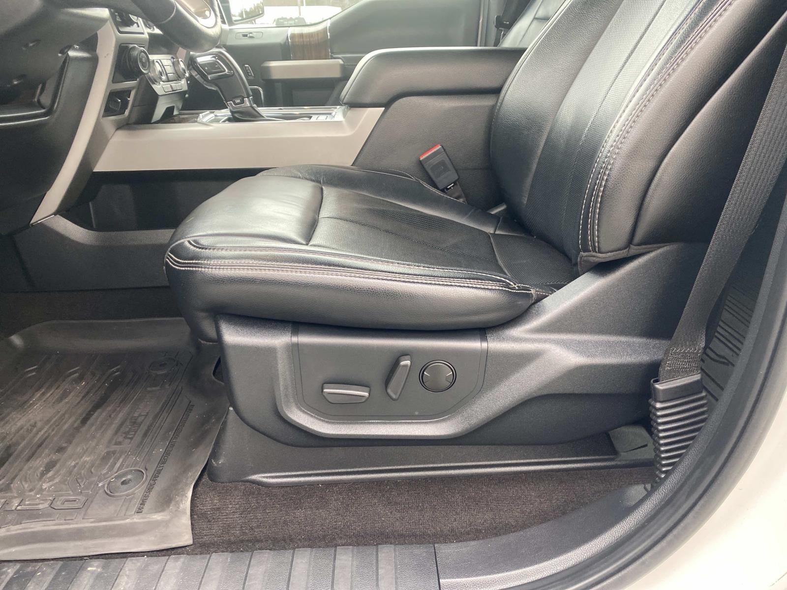 2020 Ford F-150 LARIAT 4WD SuperCrew 5.5' Box