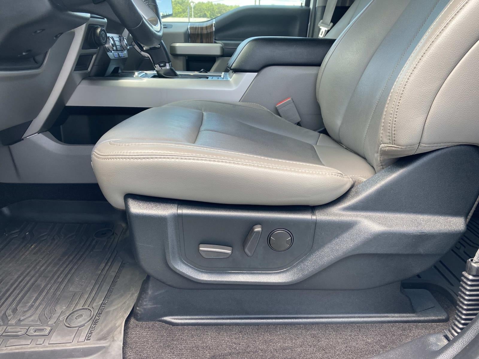2020 Ford F-150 LARIAT 4WD SuperCrew 5.5' Box